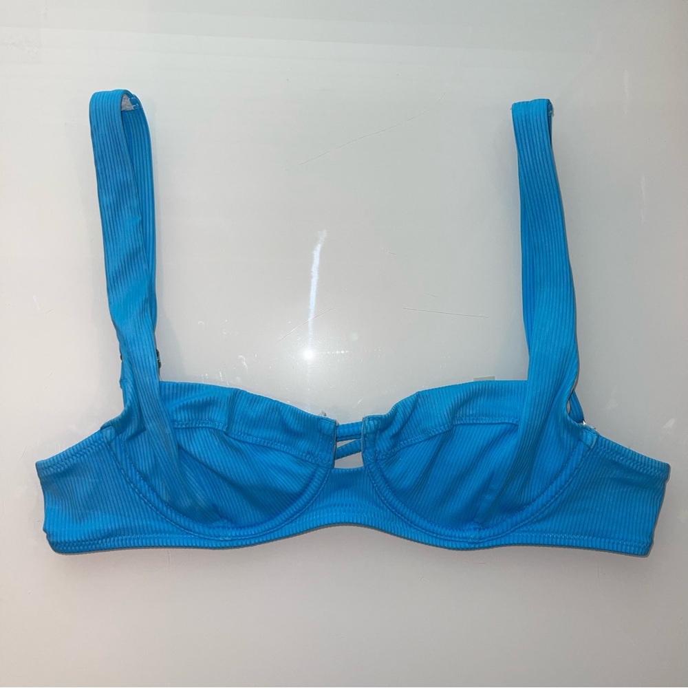 Victoria’s Secret Bikini Top - 34B
